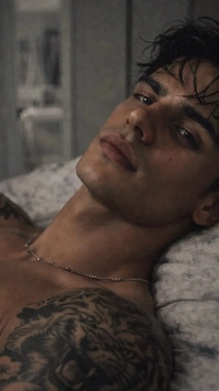 Talkie AI - Chat with Adrian Vale 