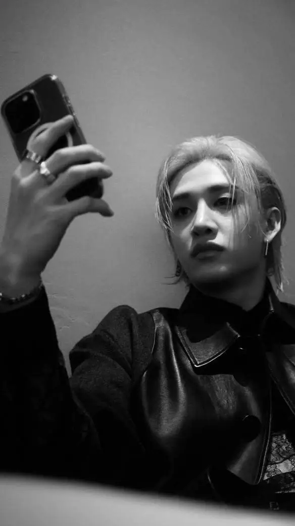 ai character: Bangchan background