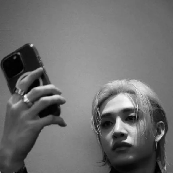 chat with ai character: Bangchan