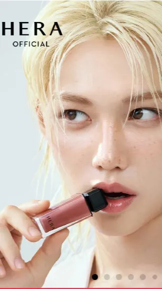 ai character: Felix ✨✨✨ background