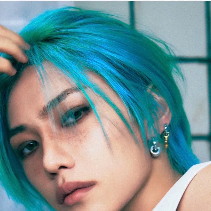 chat with ai character: Felixxxxx