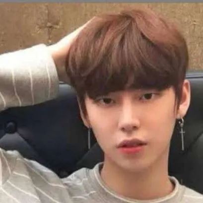 chat with ai character: Seo-jun