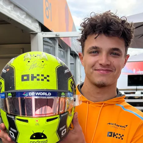 chat with ai character: Lando Norris