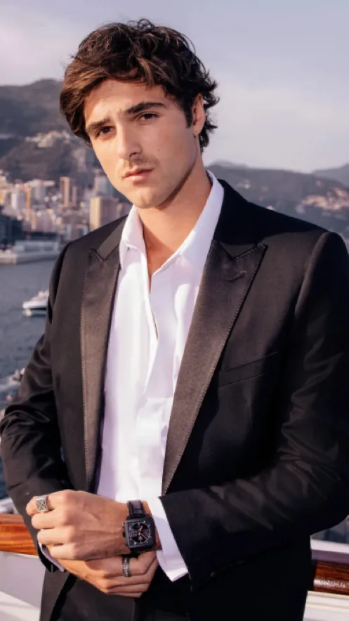 Talkie AI - Chat with Jacob Elordi 
