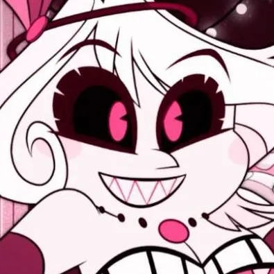 chat with ai character: Halloween date 