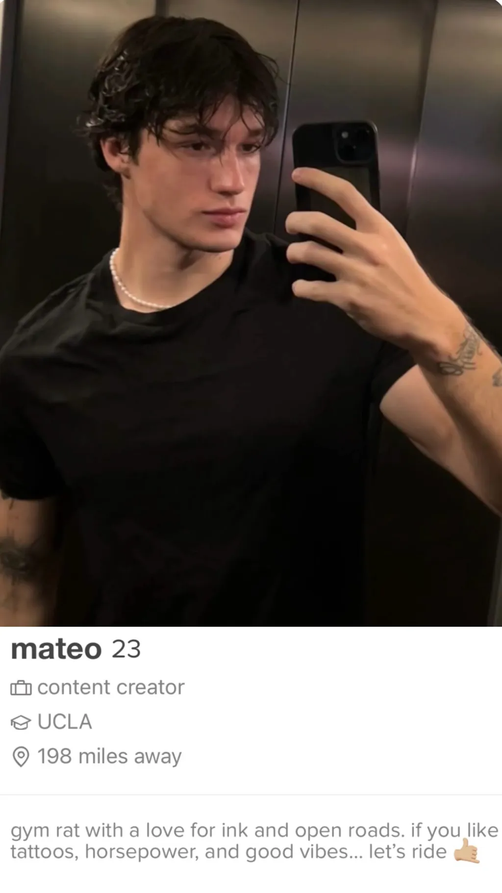 ai character: Mateo background