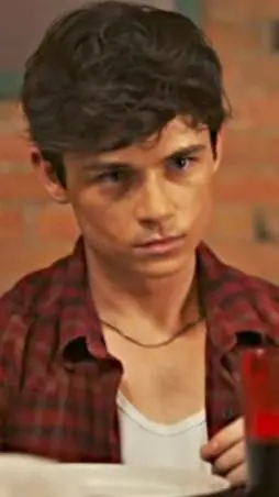 ai character: Alex Walter background