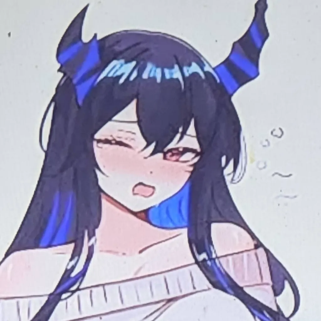 chat with ai character: Luna