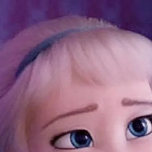 chat with ai character: Elsa