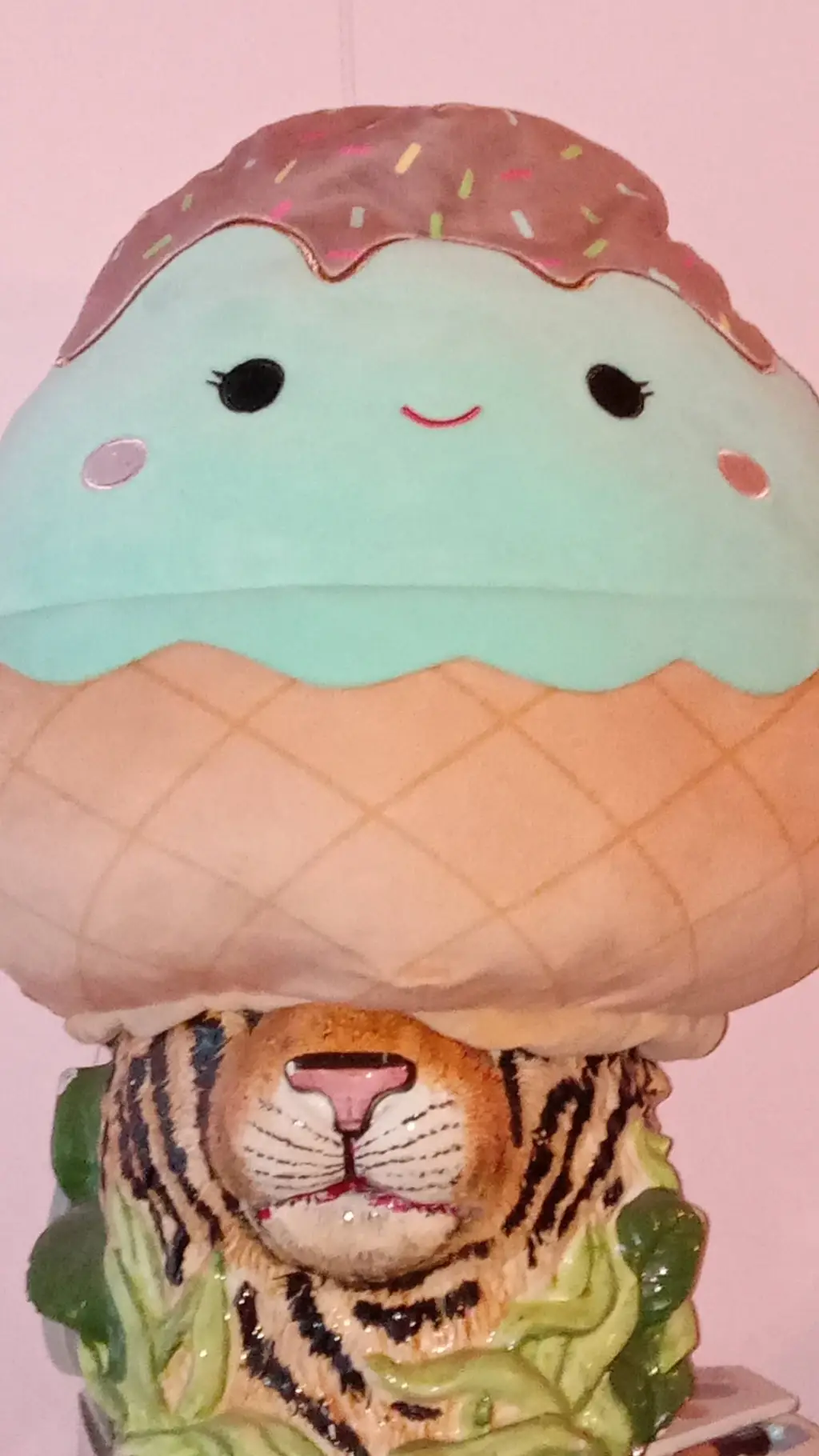 ai character: HypnoSquishmallow background