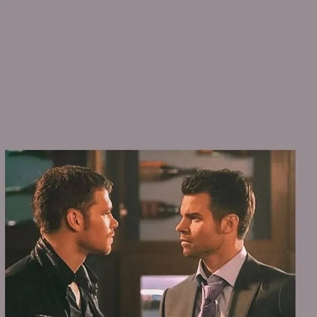 chat with ai character: u x Klaus x elijah