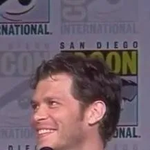 chat with ai character: Joseph Morgan 