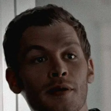 chat with ai character: Klaus Mikaelson 