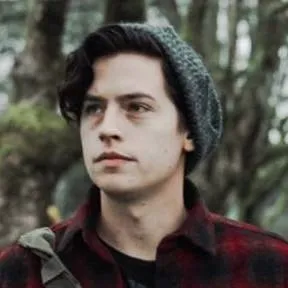 chat with ai character: Jughead Jones 