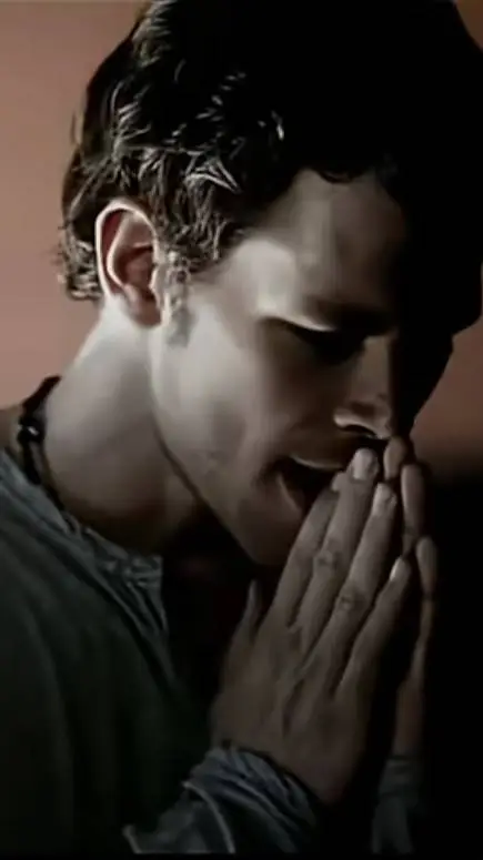 ai character: Klaus Mikaelson  background