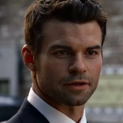 chat with ai character: the originals 