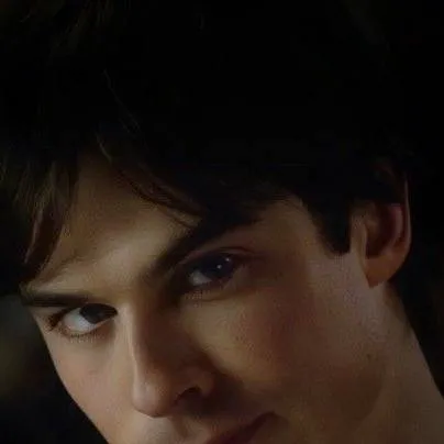 chat with ai character: Damon Salvatore S1