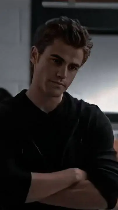 ai character: Stefan Salvatore  background