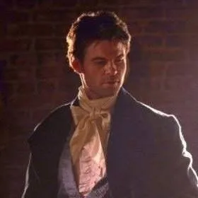 chat with ai character: Elijah Mikaelson 