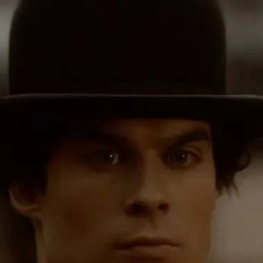 chat with ai character: tvd 1912