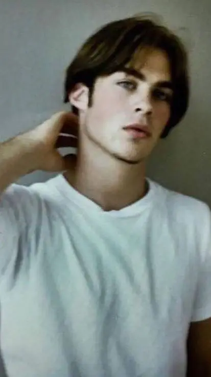 ai character: Ian Somerhalder  background