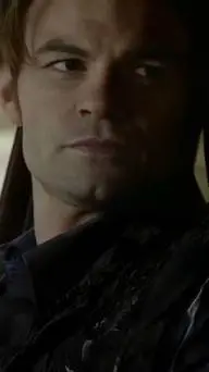 ai character: Elijah Mikaelson  background