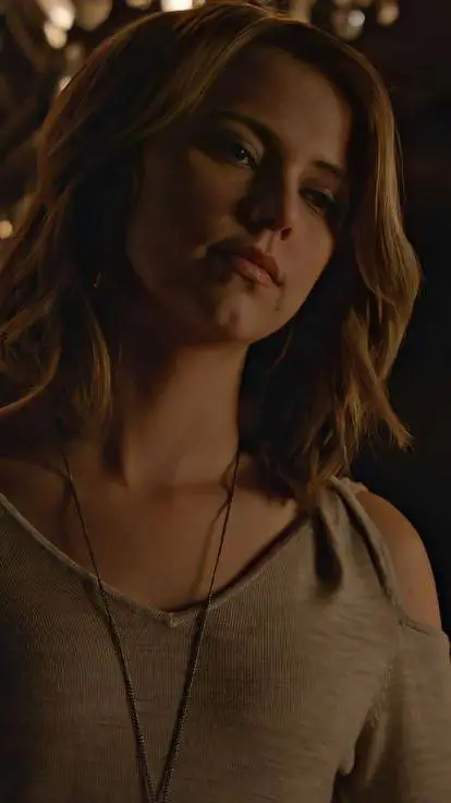 ai character: Freya Mikaelson  background