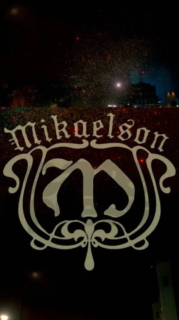 ai character: The Mikaelsons  background