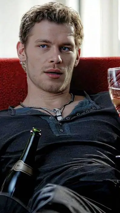 ai character: Tvd background