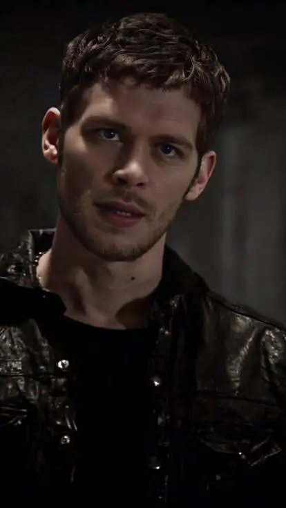 ai character: Niklaus Mikaelson background