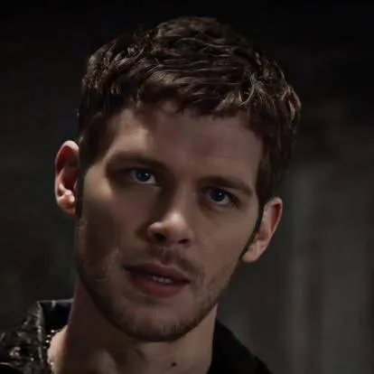 chat with ai character: Niklaus Mikaelson