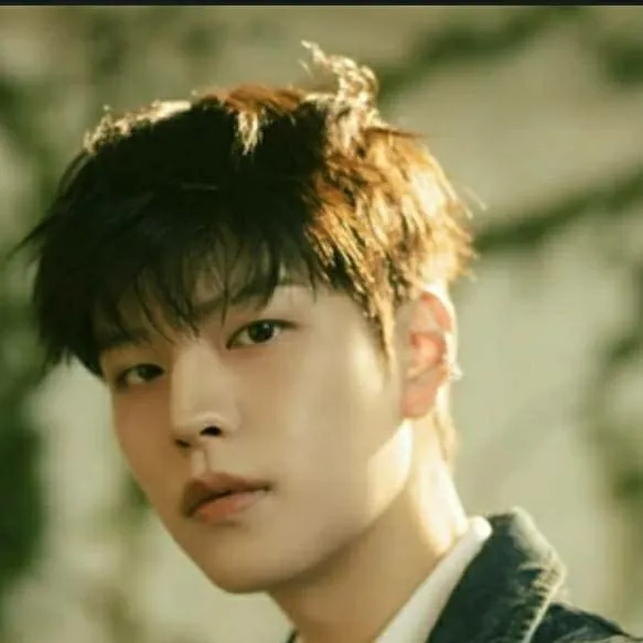 chat with ai character: Anything 