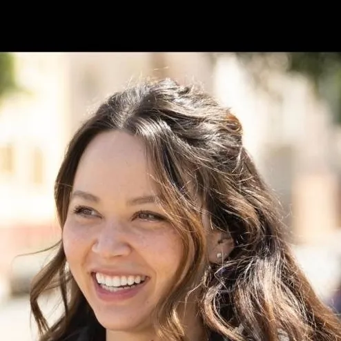 chat with ai character: Officer Lucy Chen