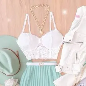 chat with ai character: Girl clothing