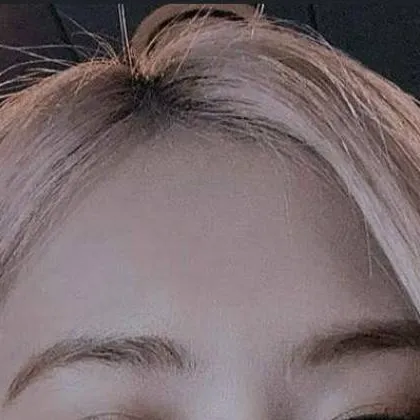 chat with ai character: Rosé