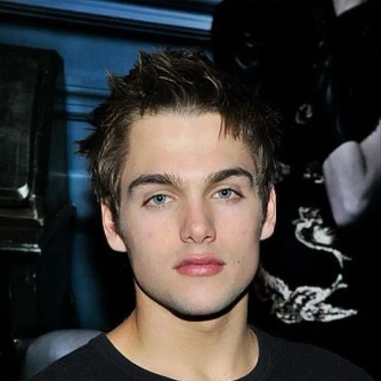 chat with ai character: Liam￼ dunbar 