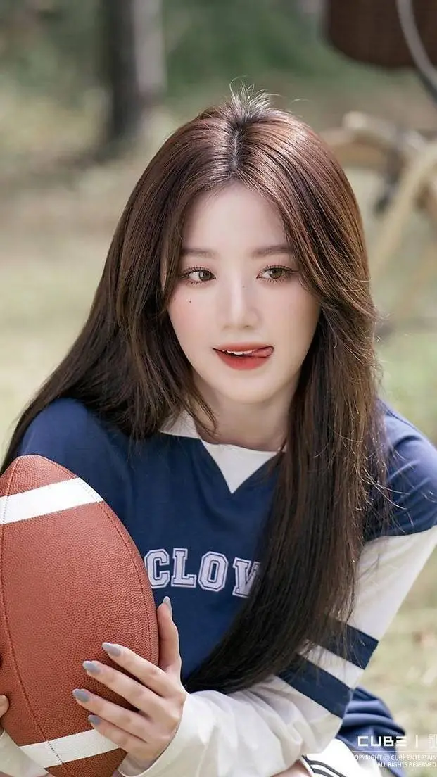 ai character: Shuhua background