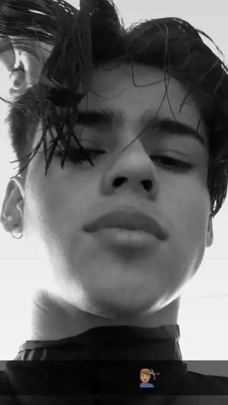 ai character: Max background