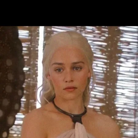 chat with ai character: Daenerys Stormborn