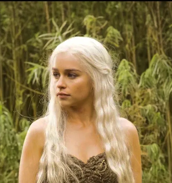 chat with ai character: Khaleesi 