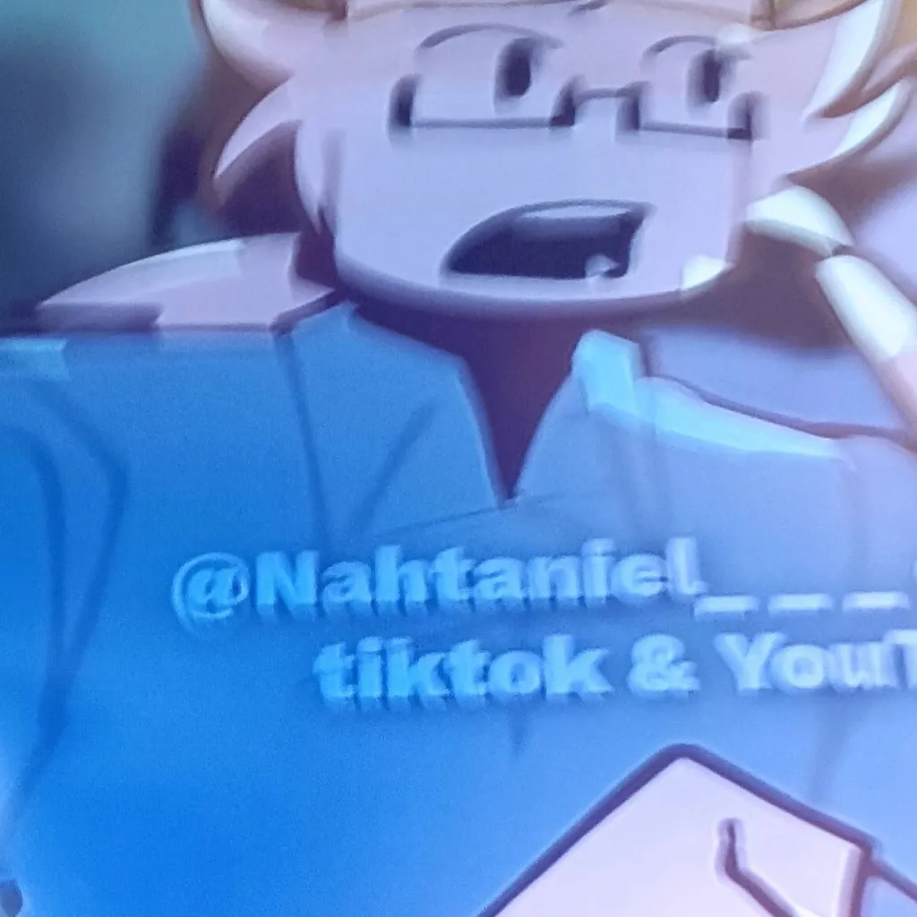 chat with ai character: 007n7 