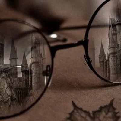 chat with ai character: Hogwarts