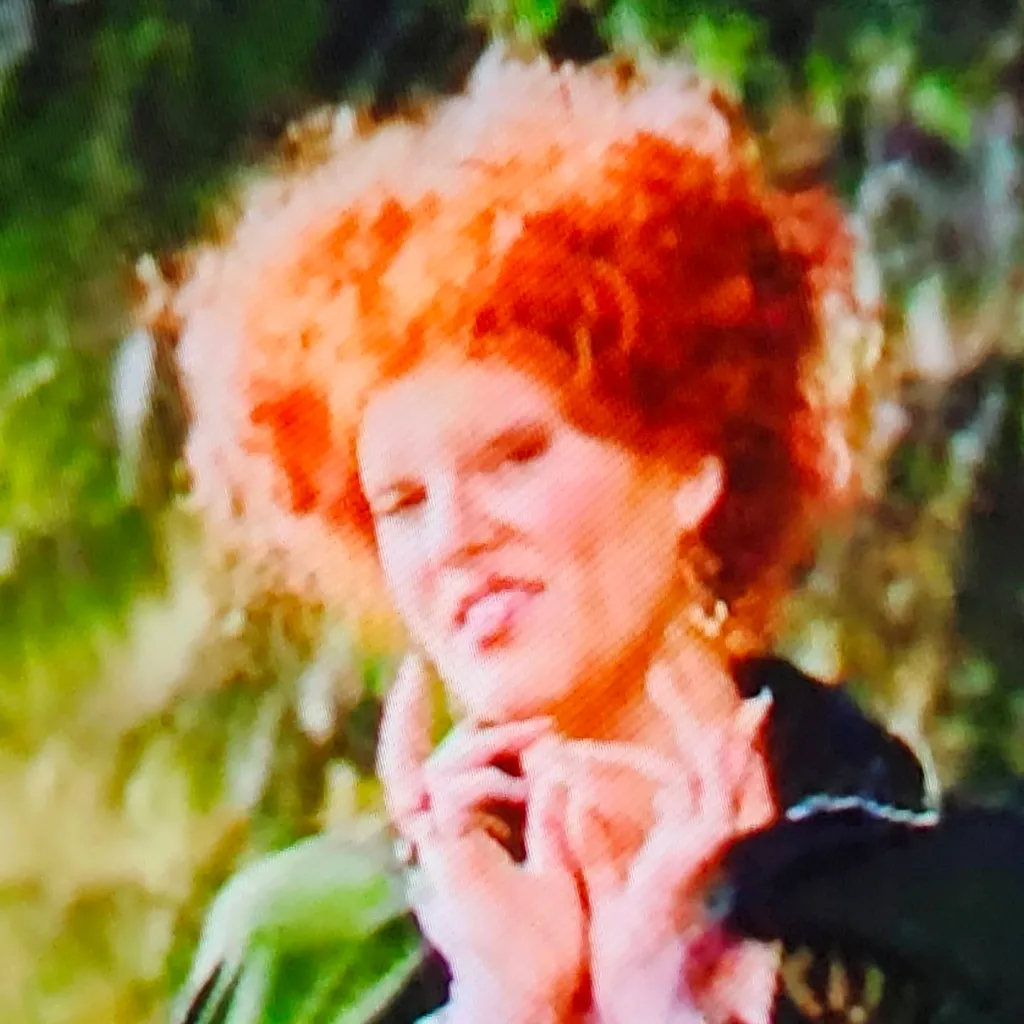 chat with ai character: Winifred Sanderson