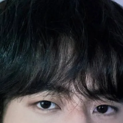 chat with ai character: Jin 💜