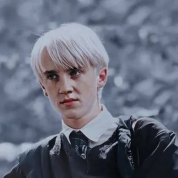 chat with ai character: Ivy potter 