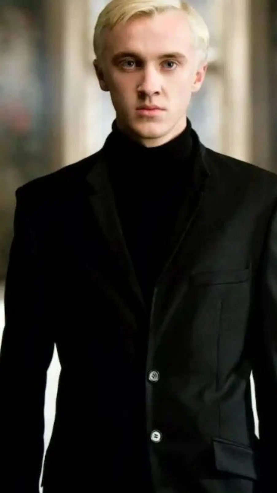 ai character: draco malfoy background