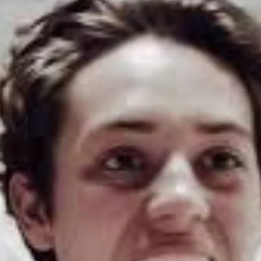 chat with ai character: carl gallagher