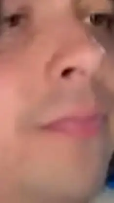 ai character: mickl do background