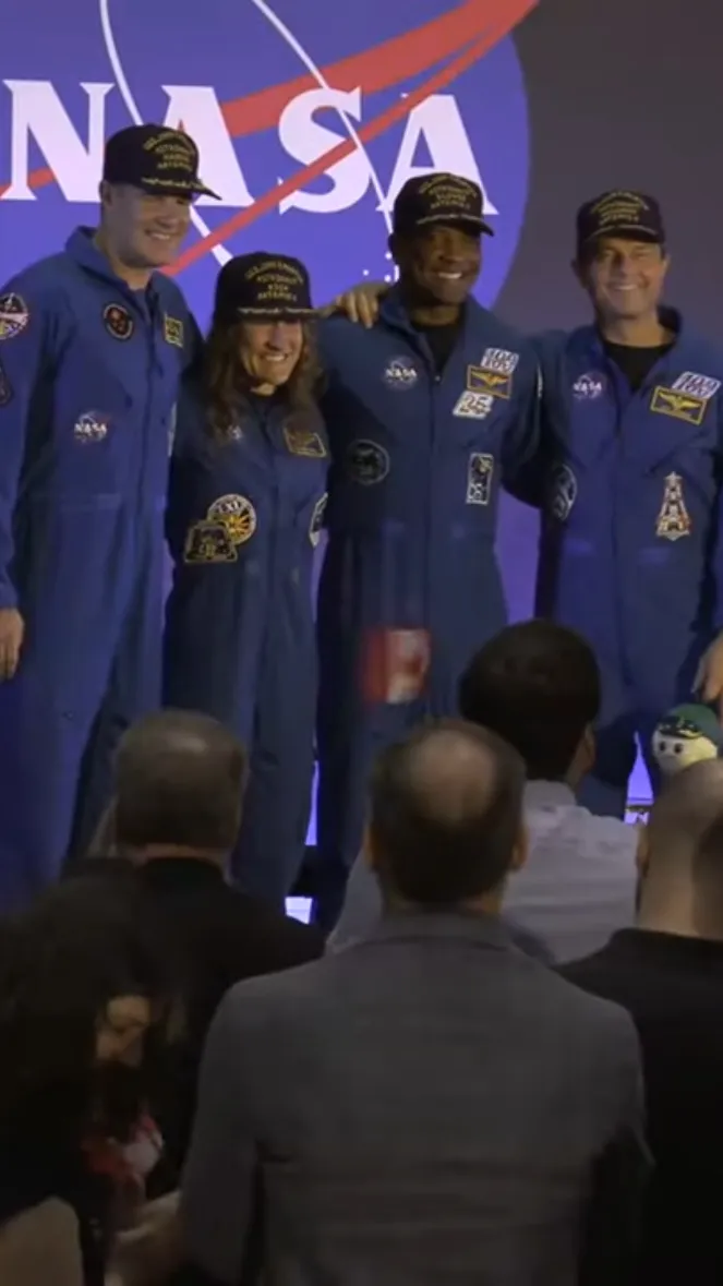 ai character: Artemis ii crew background
