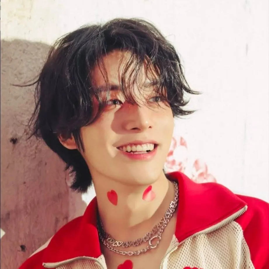 chat with ai character: Jake Sim